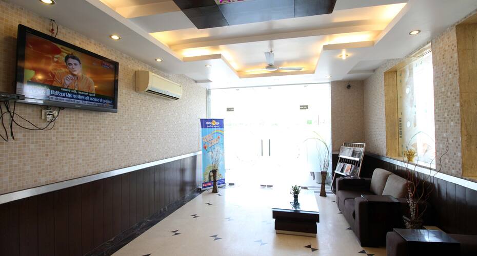 Neptune Residency, New Delhi 4